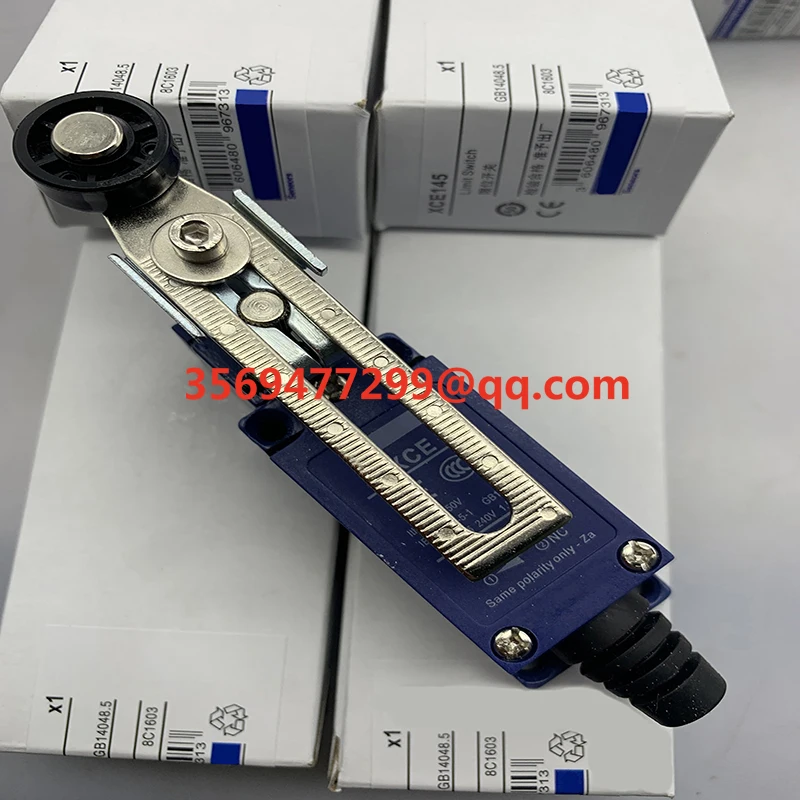 

limit switch XCE-145 XCE-118 XCE-110 XCE-102 XCE-154 Brand new spot