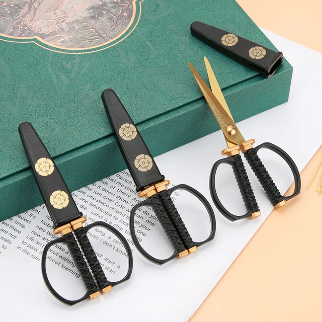 1szt Vintage Craft Scissors Nożyczki ze stali nierdzewnej Nożyce do szycia Nożyce do haftu Nożyce krawieckie Nożyce do nici