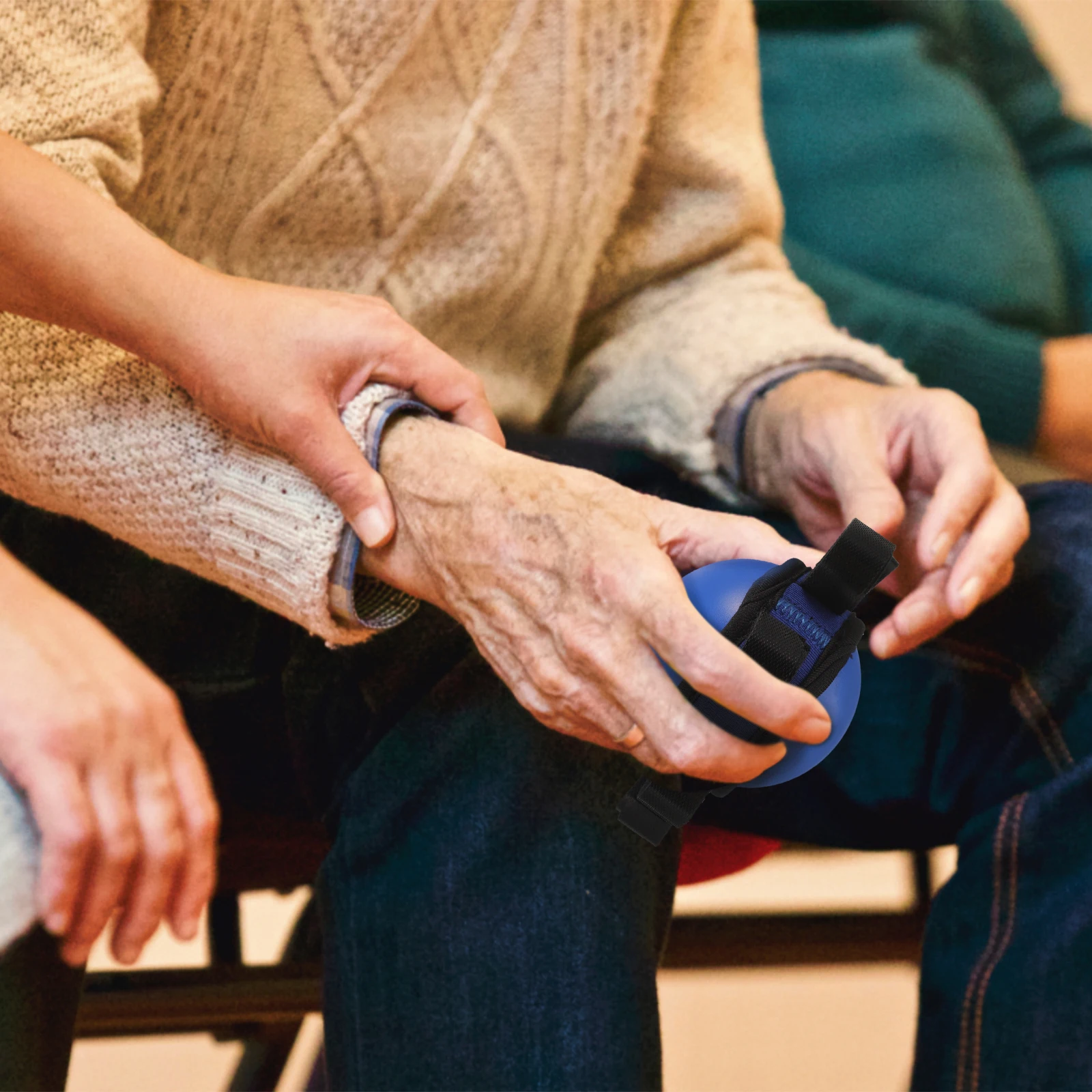 

Grip Fingers Hand Ball Exercise Strengthener Trainer Exercisers Equipment Elder