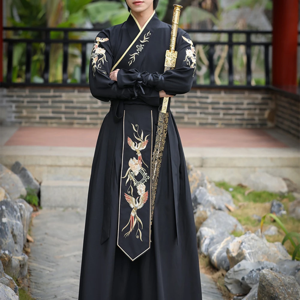 Chinese Style Handsome Large Size Men Heavy Industry Embroidery Xuanniao Black Hanfu Young Master Martial Arts Style Men Ancient