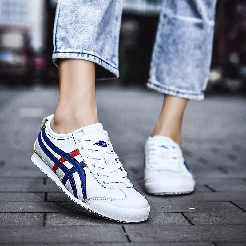 

2025 Shoes with elegant design and comfortable wearing, with excellent breathability, are very popular among young people.