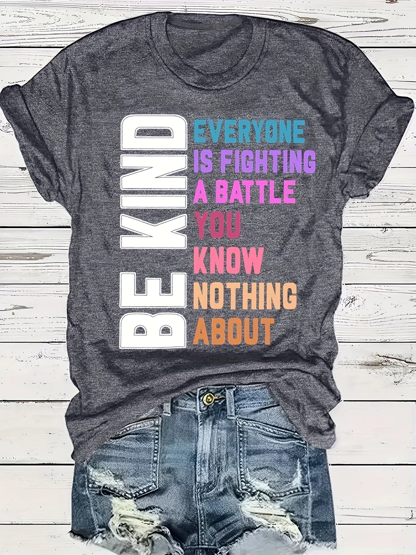 

Fashionable Letter Pattern Print round Neck Short Sleeve Top for Women Stylish Casual Graphic T-Shirt