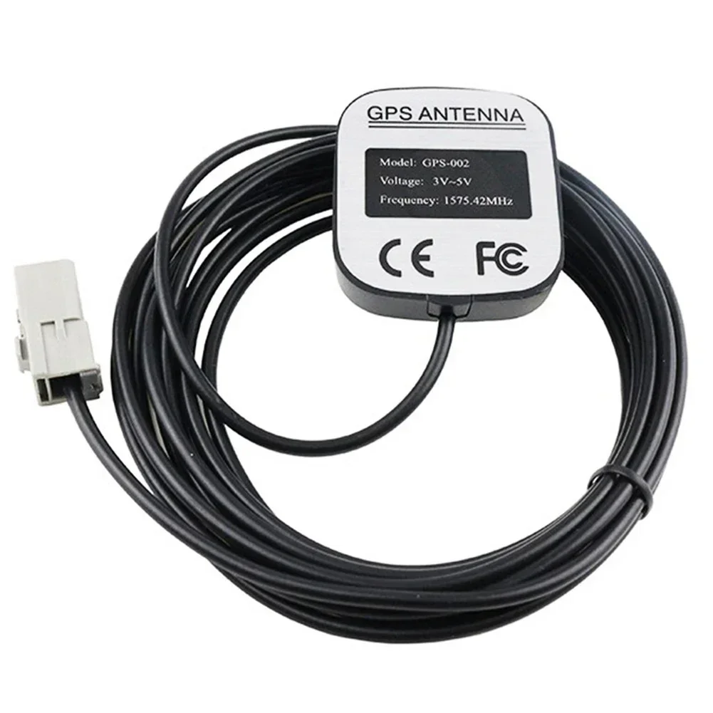 Car GPS Navigation Active Antenna GT5-1S Socket Antenna Connector Cable ABS Black 300cm Length 28dB LNA Gain 1575.42 MHz Center