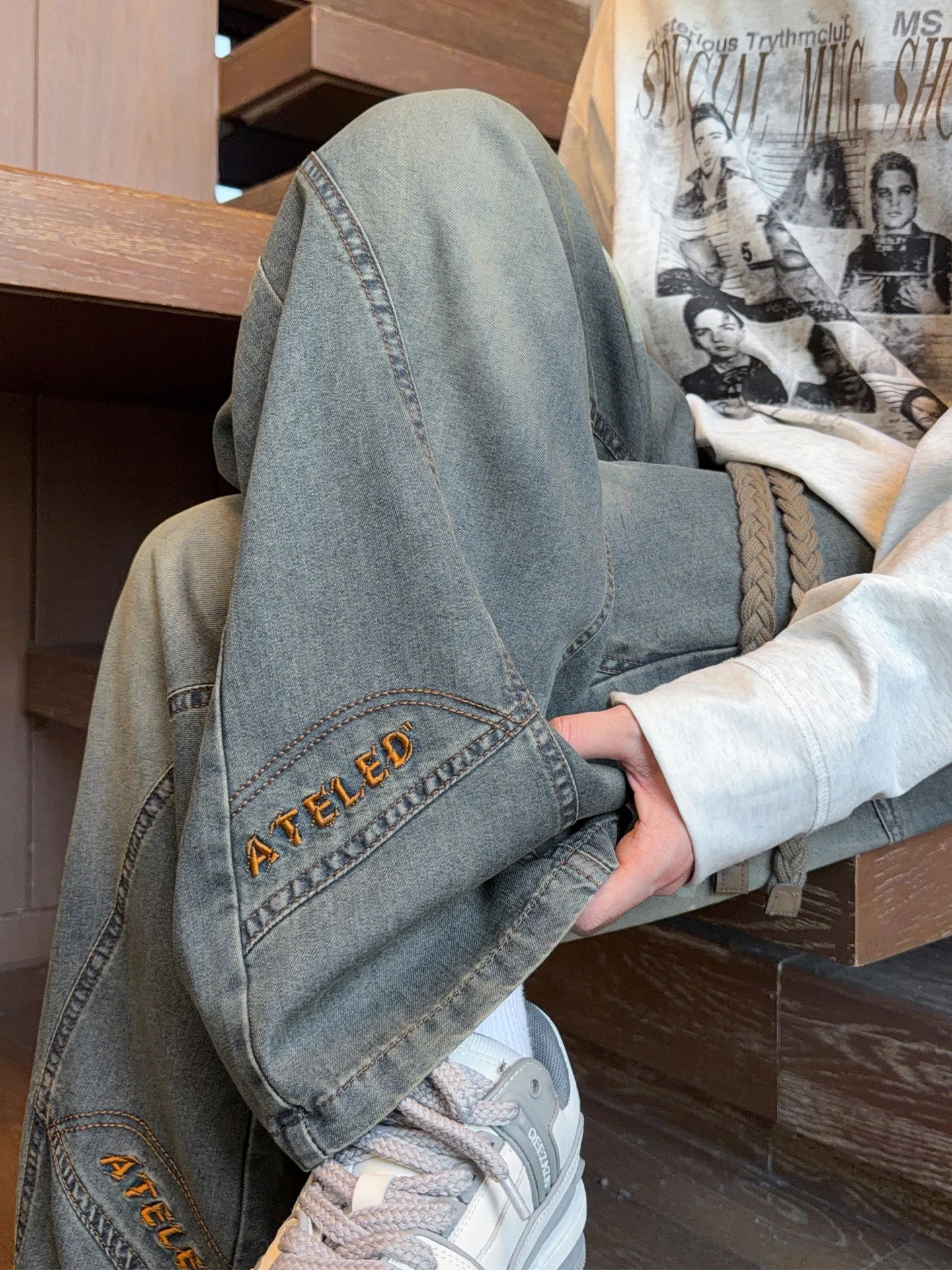 

Мужские летние тонкие джинсы в стиле ретро с американской вышивкой, повседневные, свободного прямого кроя, из ткани Lenzing, удобные, дышащие, эластичные брюки