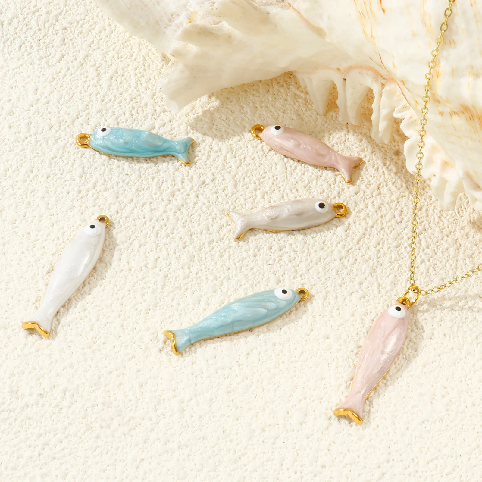 2 PCs Waterproof Enamel Pearlized Fish 304 Stainless Steel Ocean Jewelry Charms 18K Gold Plated Pendants For DIY Necklace Making