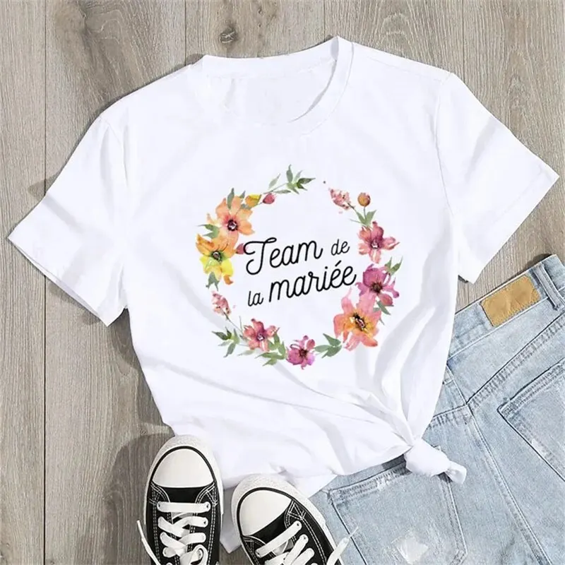 Team Bride t-shirt donna 2024 EVJF To Be Squad La Mariee Hen Party addio al nubilato francia ragazza matrimonio femminile top Tees