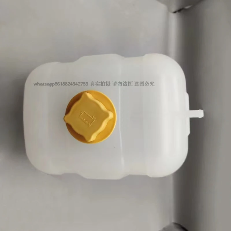 For VOLVO EC210B/240B/290B for SDLG excavator auxiliary water tank auxiliary water bottle water tank cover high quality parts