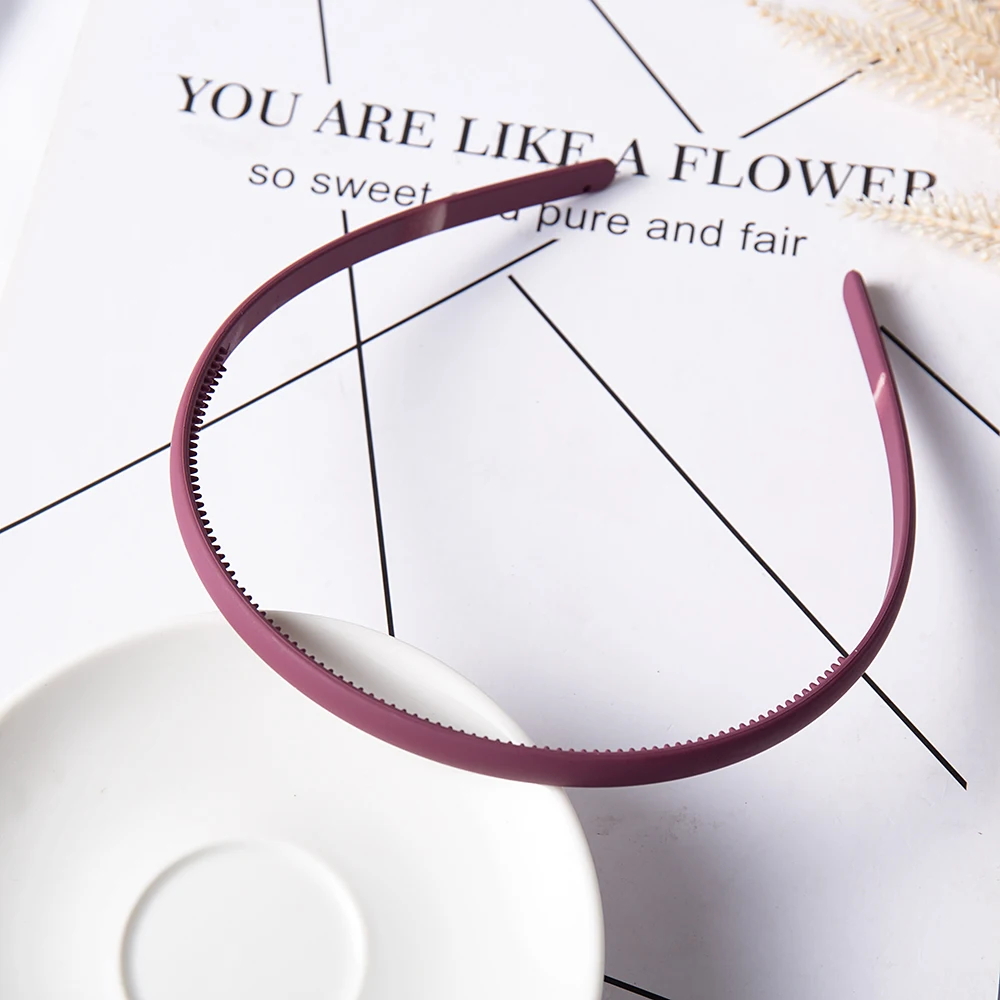 Einfarbig Frauen Welle Hohl Geometrische Kunststoff Haarband Snon-slip Outdoor Stirnband Haarband Mode Haar Zubehör Headwear