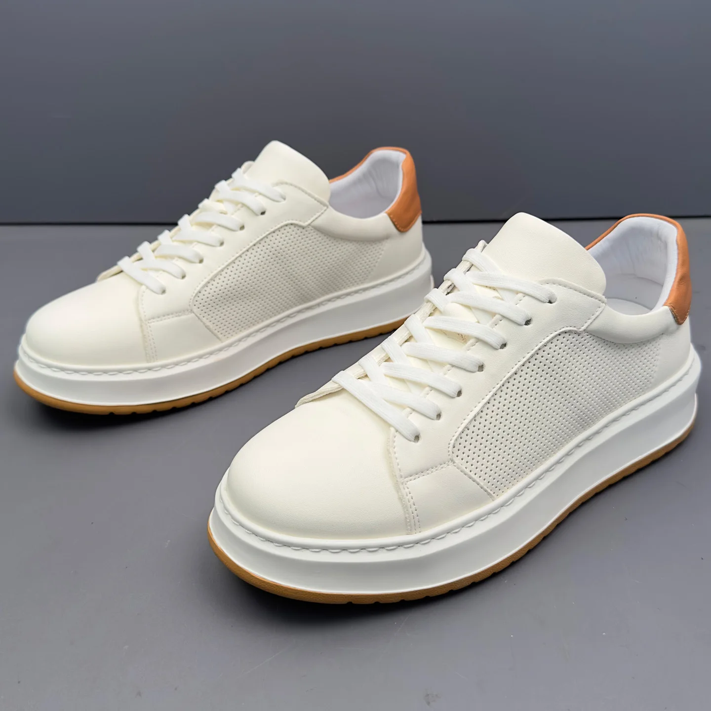 

Men's Casual Sport oes Breathable Low-Top Hollow out Genuine Leather Agan oes Comfortable Leisure Footwear for Autumn