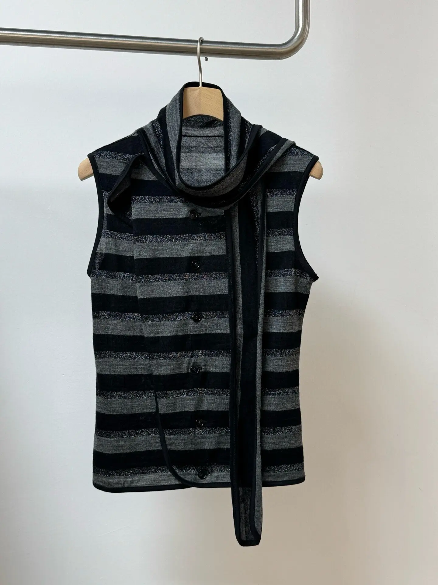 2026 New Women's Striped Knitted Sleeveless Vest
