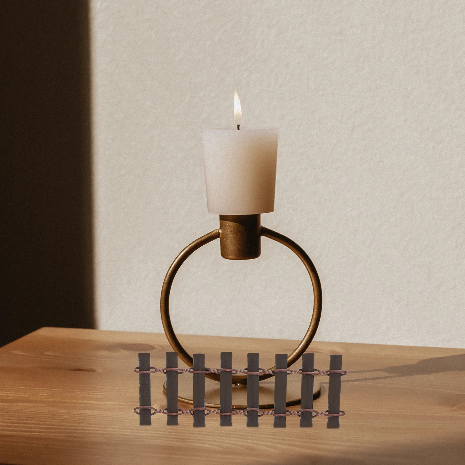 

5pcs Mini Fence Photo Props Durable Wooden Adornments Lovely Desktop Tabletop Decorations Home Office Cafe nament Windchimes