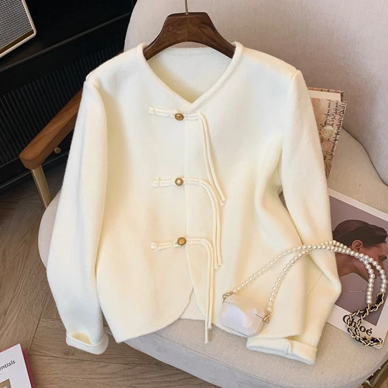 Green Knitted Cardigan Autumn and Winter Soft Comfortable Korean Fashion Sweater Coat Temperament Office Lady White Cardigan