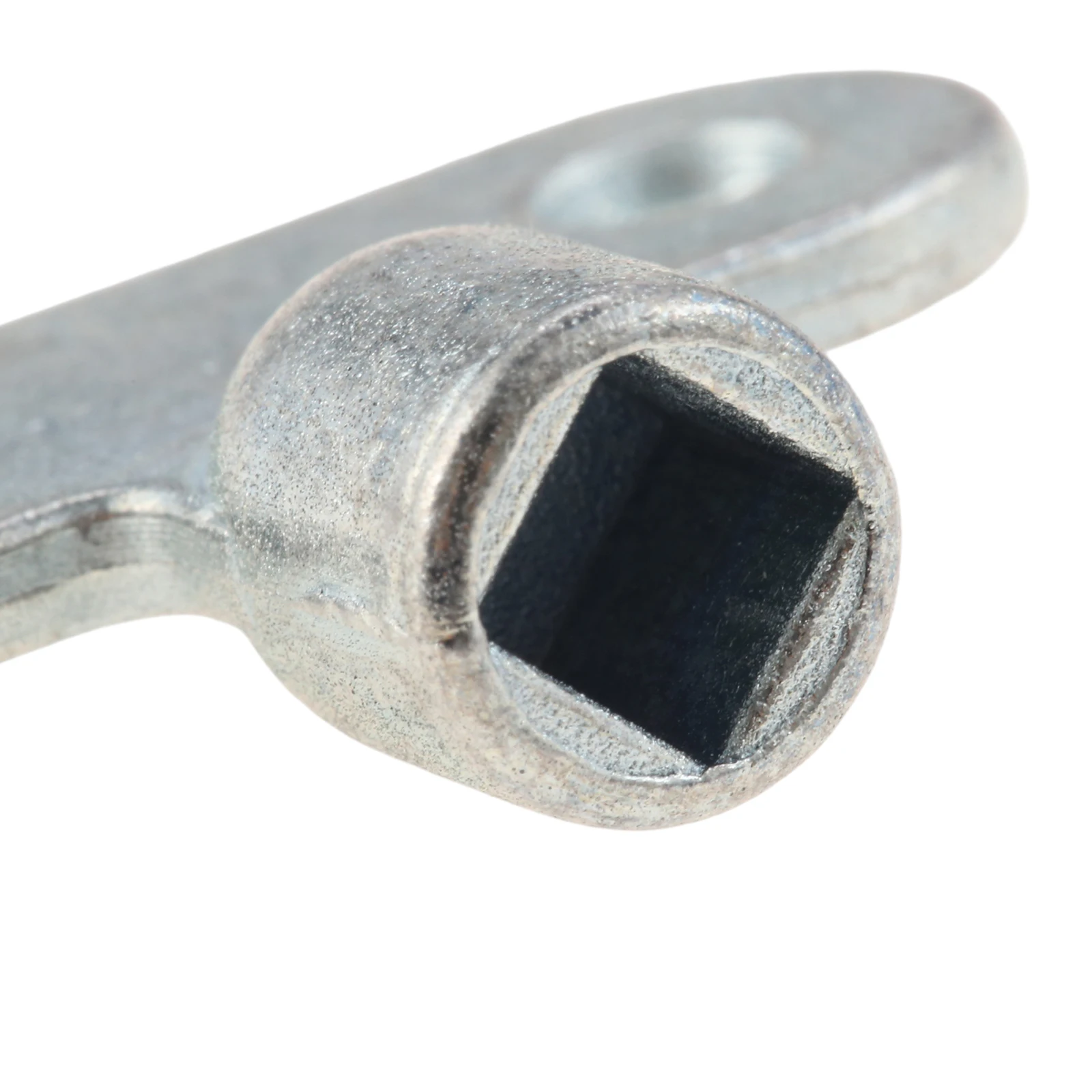 2PCS Silver Radiator Exhaust Valve Key With 5mm Square Socket For All Standard Heating Valves Easy To Use Zinc Alloy 30*23mm