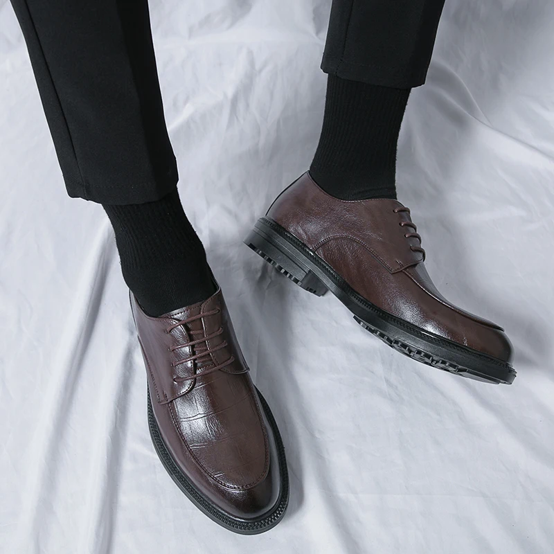 Men\'s Concise Oxford Checked Patent Leather Business Shoes Formal Dress Shoes Men Office Work Shoes Black Brown Plus Size 38-46