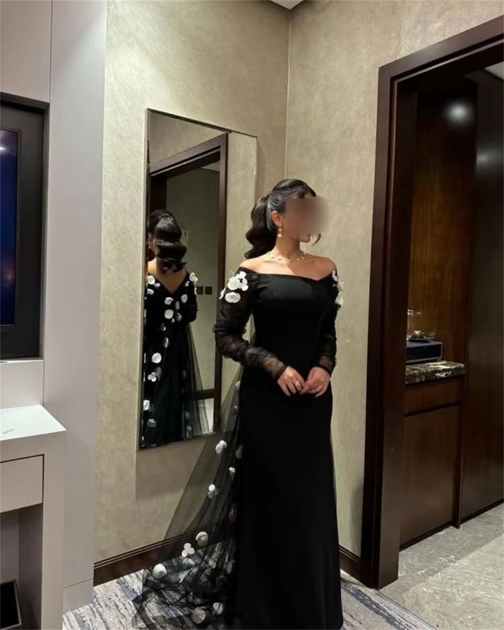 

Customized Evening Dress Classic Black Jersey Strapless Off the Shoulder Long Sleeves Watteau Train Appliques Ruched Prom Gowns
