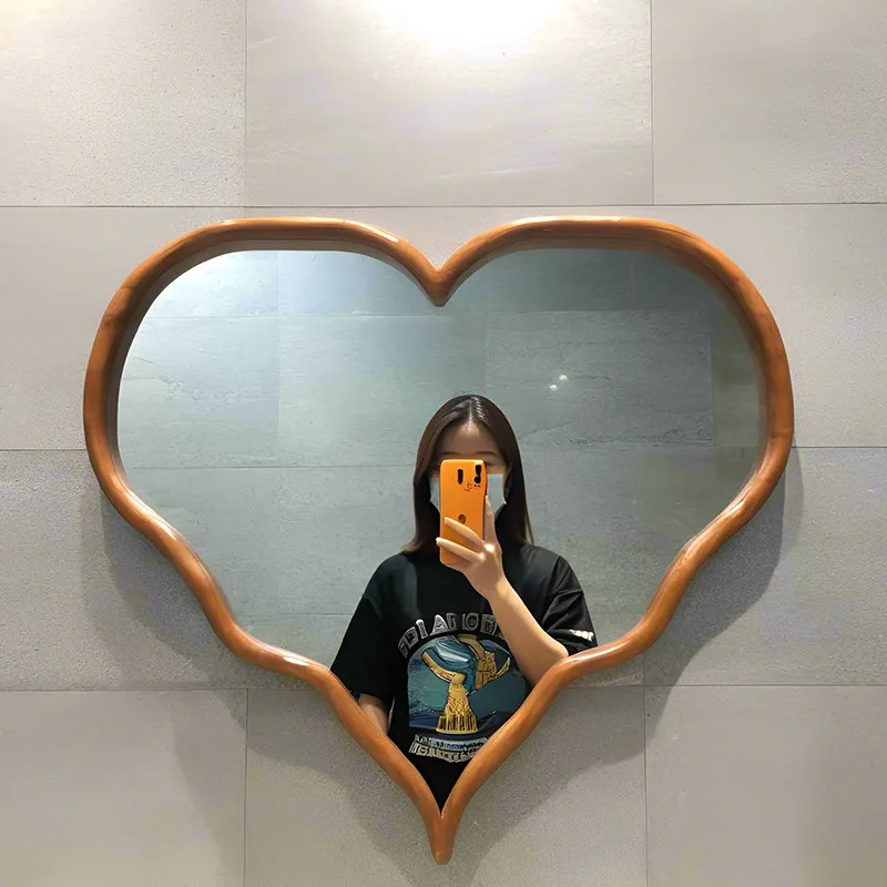 Retro Universal Mirror Bathroom Classic Personalised Art Mirror Makeup Custom Standing Heart Specchio Trucco Bedroom Accessories