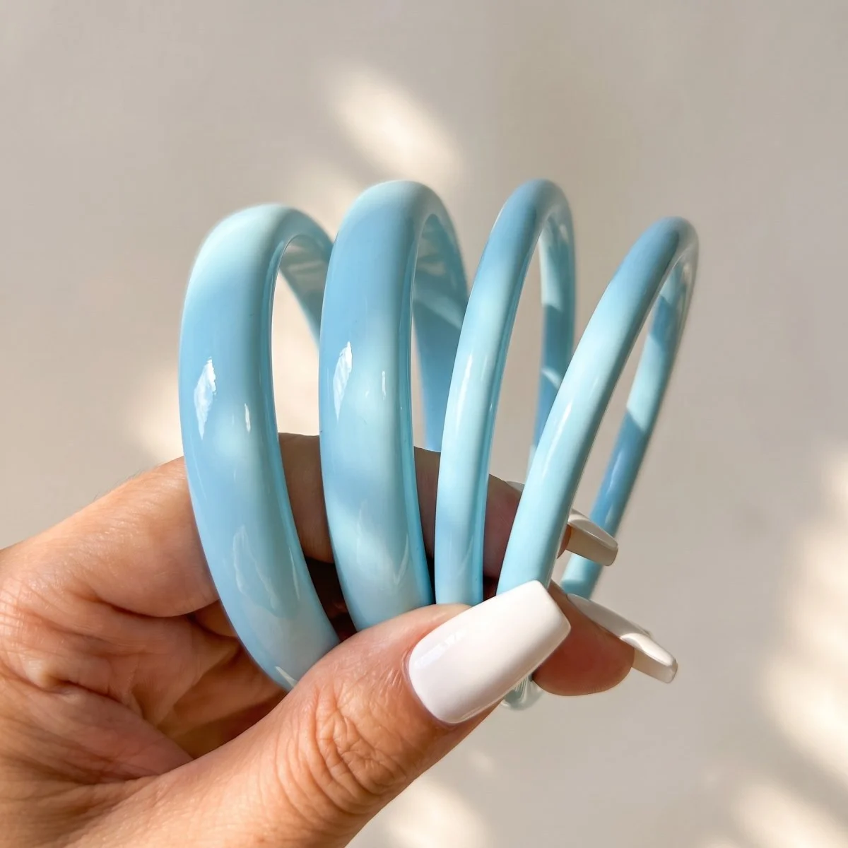 4pc Punk Stackable Resin Acrylic Round Bracelet Set for Women