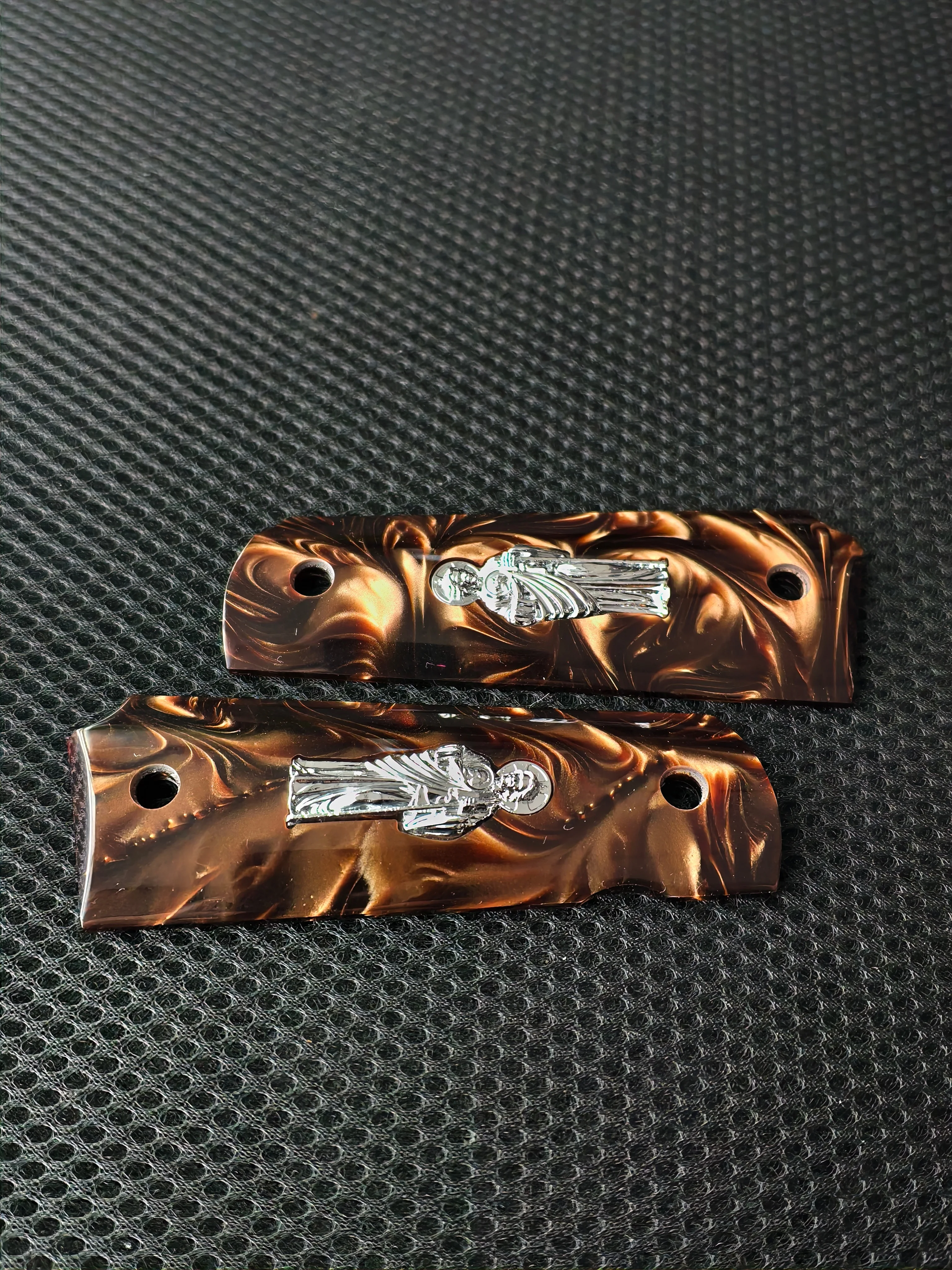 1911 그립스 풀 사이즈, 브라운 펄과 실버 세인트 주드, 콜트, 킴버, 스프링필드, 레밍턴, 락 아일랜드, 군사 지휘관용에 적합