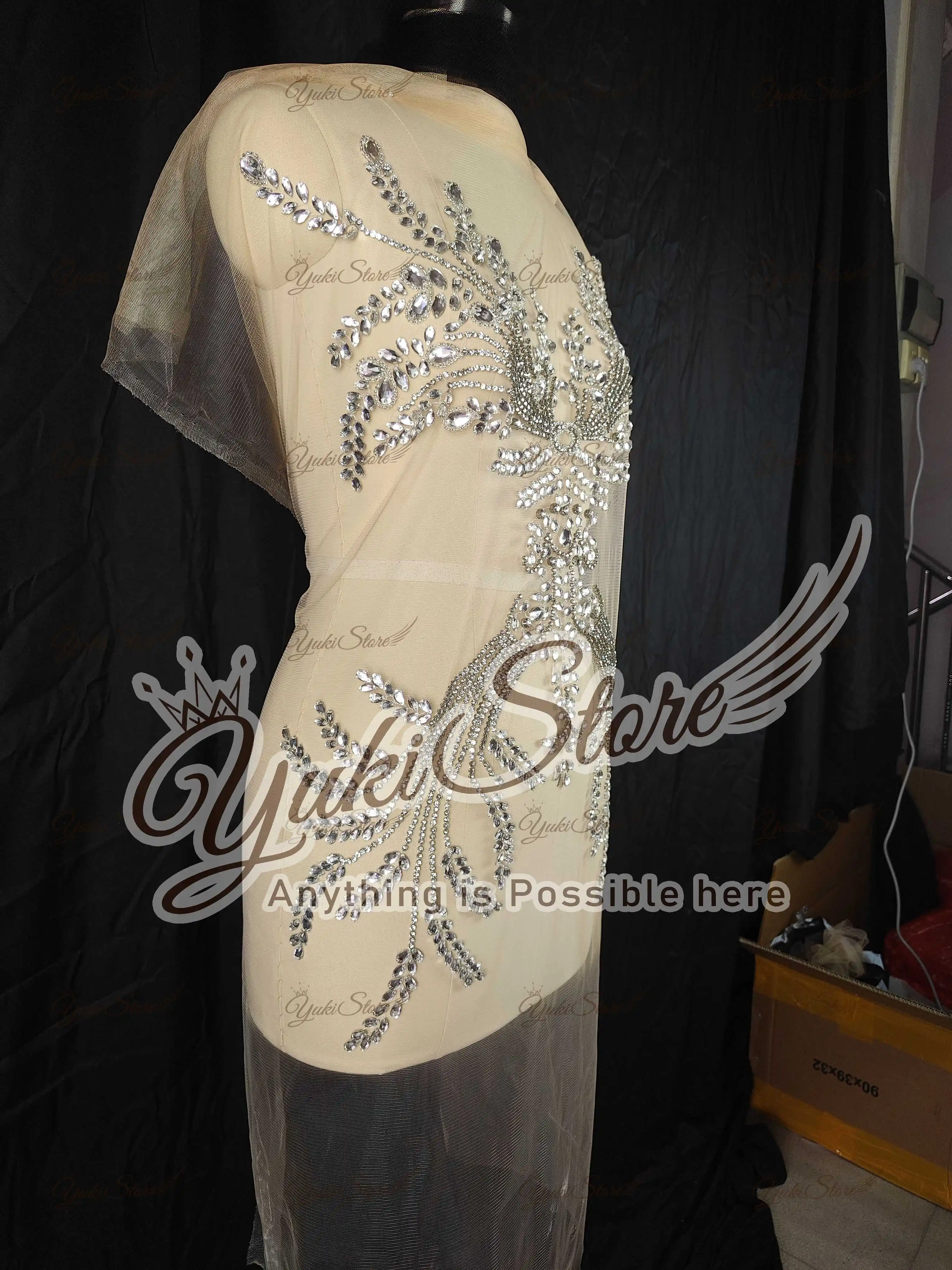 Il più nuovo abito da sposa abito da cocktail Bellissimo materiale perfetto di qualità Sexy Lady Silver Diamond Corpetto Applique JY113