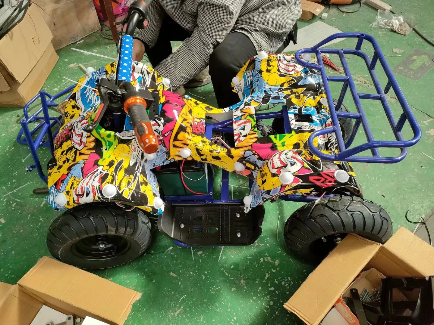 Popular 350W Bumper Car for Kids Customizable 360 Degree ATV Battery Remote Little Entertainment Parks Indoor/Outdoor Plastic