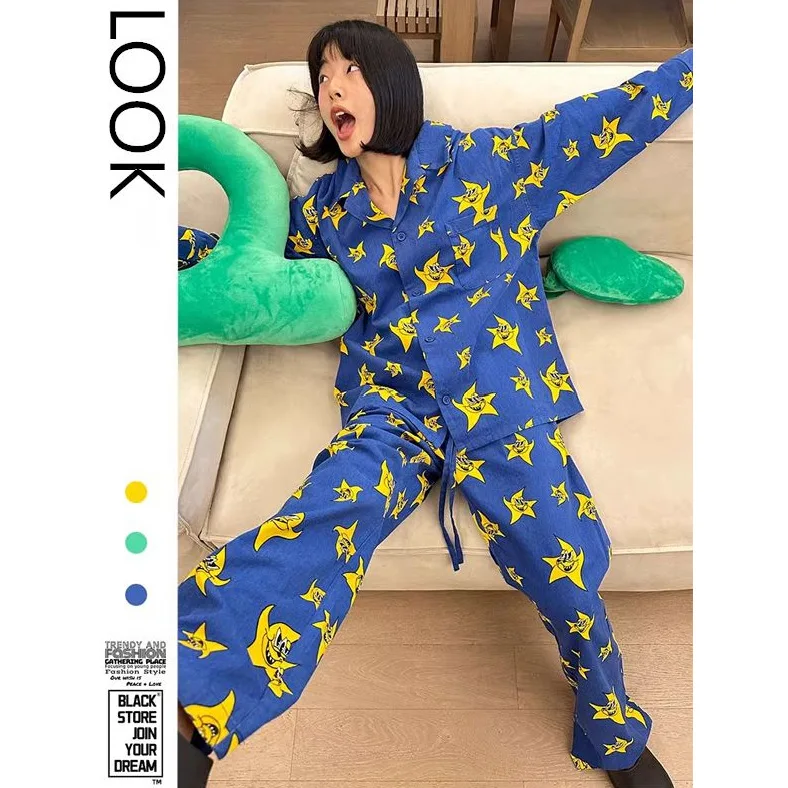 

PJs SetWomen's pajama setWomen's warm winter pajamasFashionable home clothes, pajamasstar printCute and soft pajama set