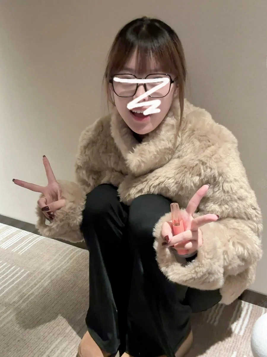 

Korean Style Short Teddy Velvet Fur Coat Women's Stand Collar Lamb Fur Thickened Winter Integrated Leather Fur Coat