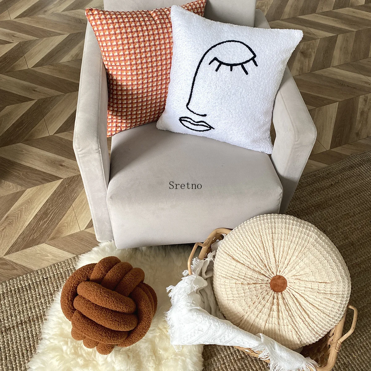 2025 جديد الشمال الحديثة وسادة الحد الأدنى ضوء غرفة المعيشة الفاخرة أريكة ديكورات المنزل منقوشة وسادة وسائد مقعد السيارة Cojines