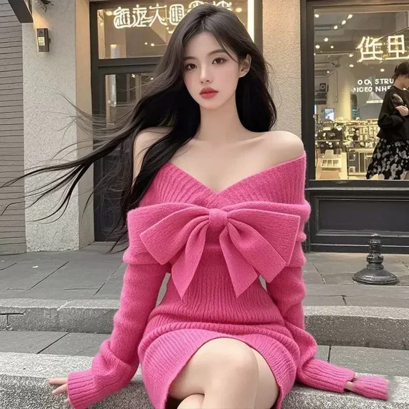 

Red V-neck Butterfly Knot Long Sleeve Knitted Dress Women's Elegant Sexy Waist-cinching Mini Skirt Dress Autumn Fashion