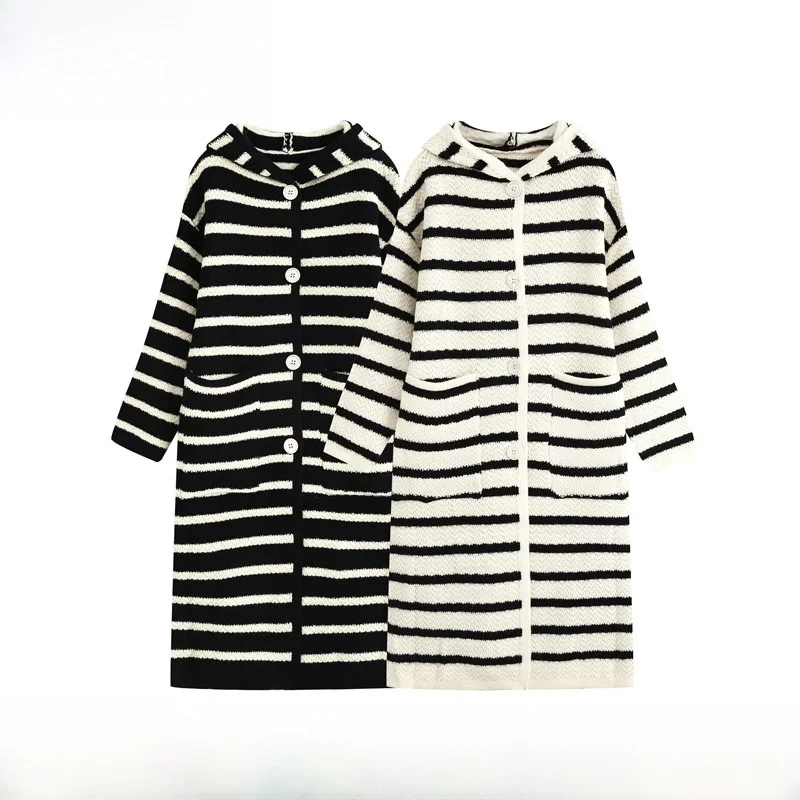 Early Autumn New Arrival Women's Fashion Simple Stripe Knitted Long Cardigan Polyester Fiber Regular Fit Single Piece