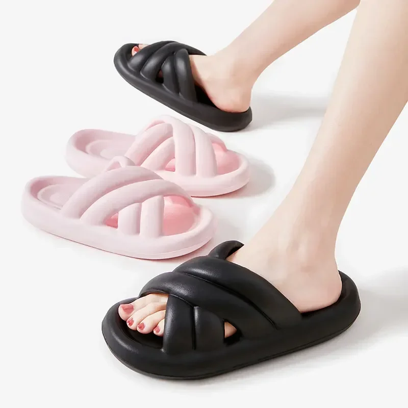 Home Soft Sole Pillow Slides for Women Summer 2023 Fashion Thick Platform Cloud Slippers Woman Flat Non Slip Flip Flops Sandals