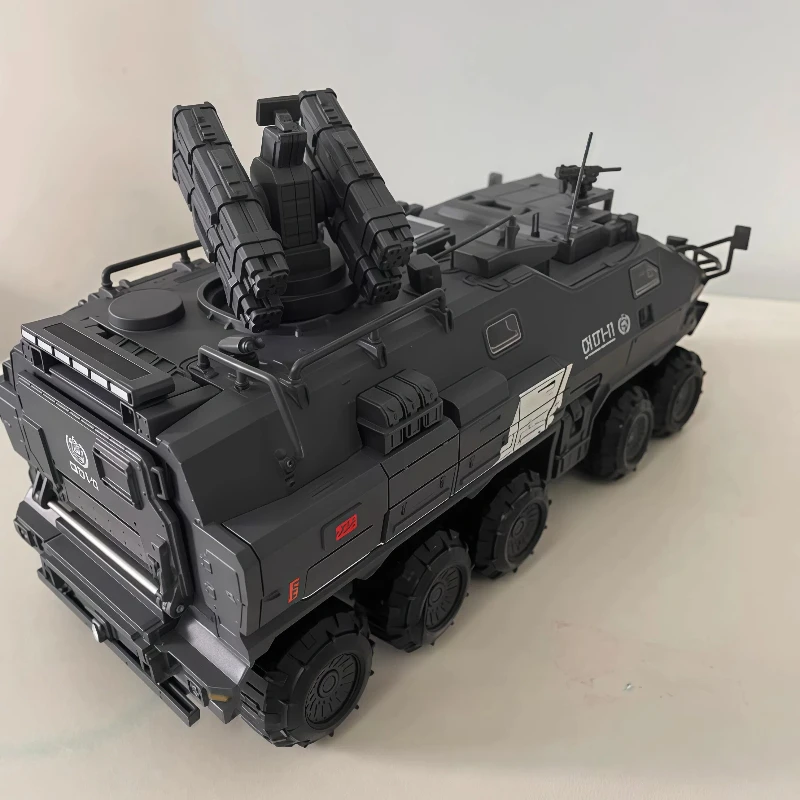 1: 50 Armored Personnel Carrier Simulation Alloy Car Model Toy Movie Peripheral Model Toy Exquisite Advanced Collection Gift