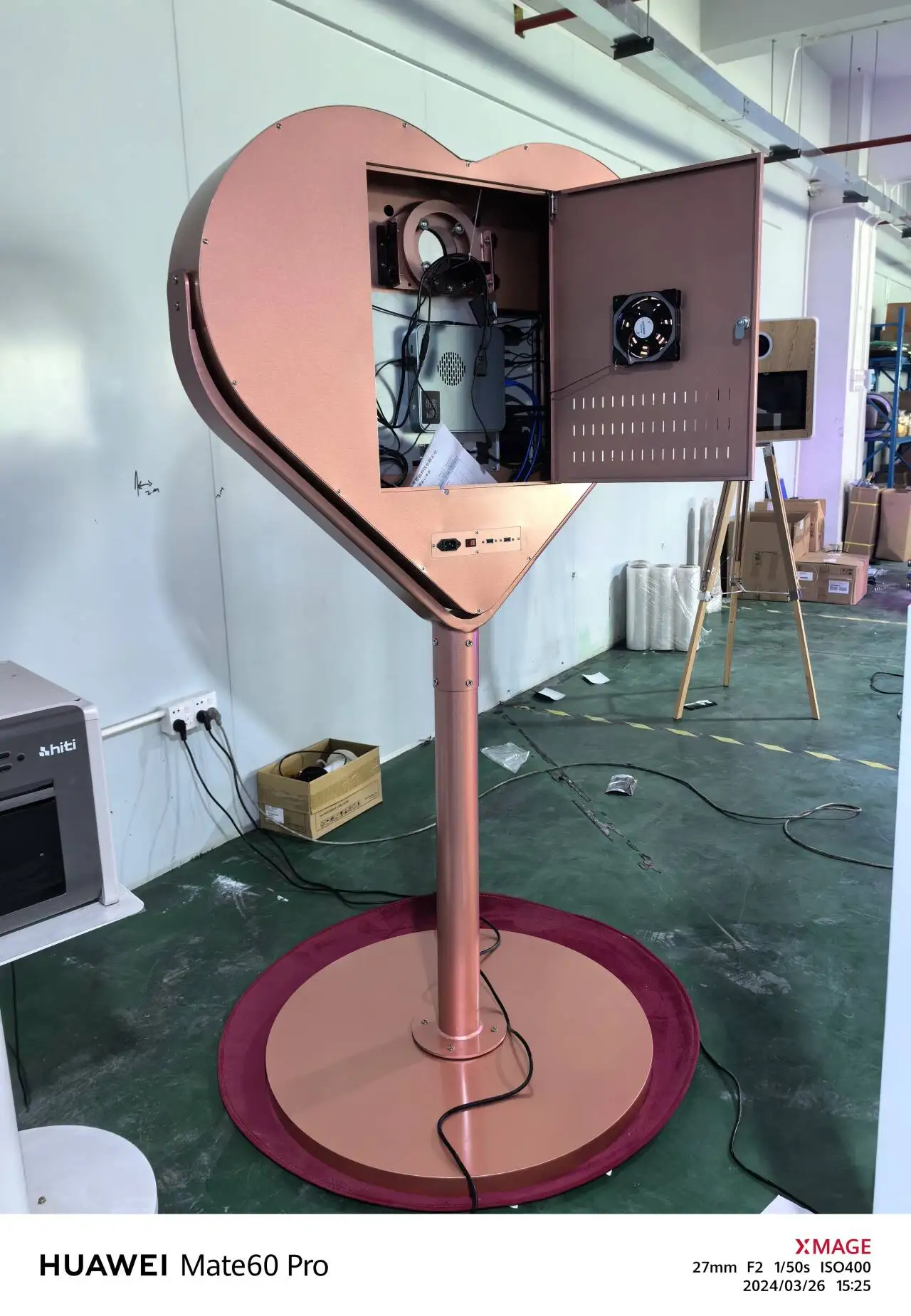 heart shape 21.5inch  mirror photo booth affordable magic mirror photo booth