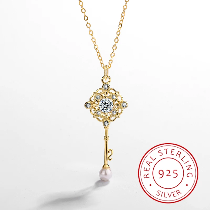 

Creative and Fashionable Authentic S925 Silver 14K Gold Hollow Key Pendant Necklace Women's Valentine's Day Gift