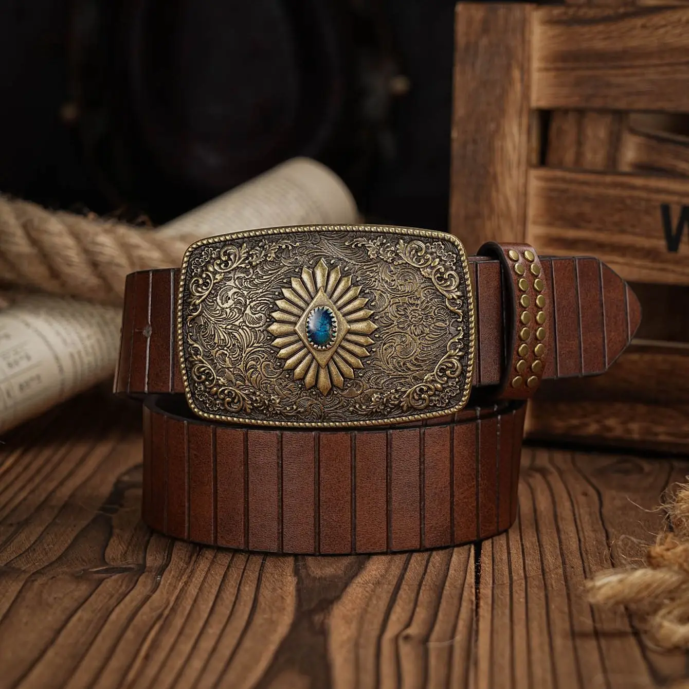 Western Cowboy PU Leather Belt - Men Waist Strap Bull Decoration Floral Engraved for Jeans