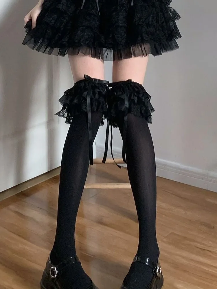 Dreilagige Spitzenrüschen-Overknee-Socken in Cremefarbe, Lolita-Stil, Japanische Schleife, Lange Socken, Mädchenhaft, Schlankmachend, Modische Beinbekleidung