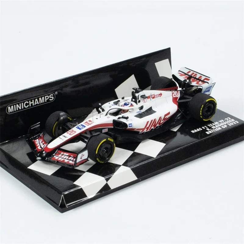 MINICHAMPS 1:43 HAAS F1 TEAM VF-22 KEVIN MAGNUSSEN / MICK SCHUMACHER FIRST POINTS BRITISH GP Resin Model Car