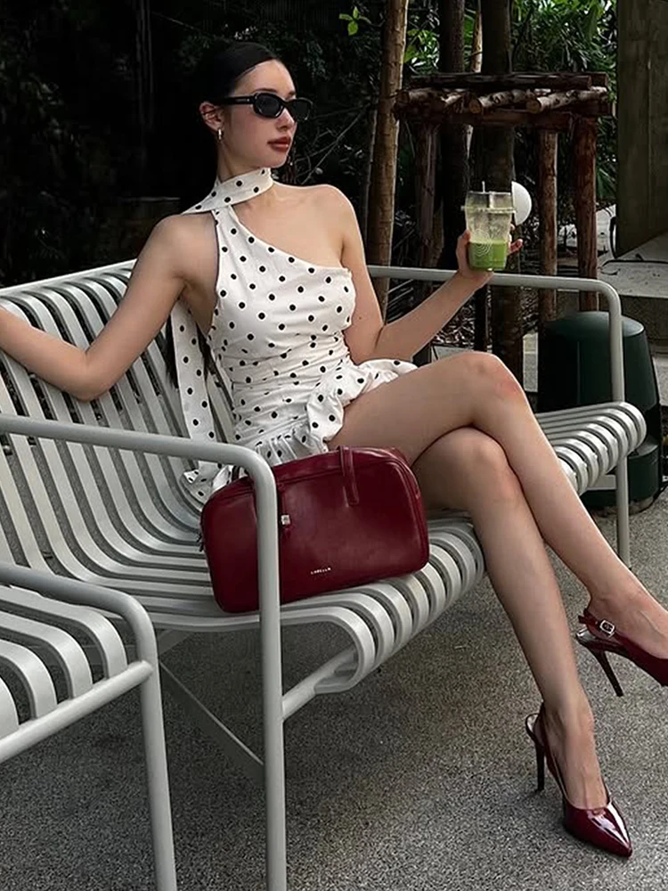 Sukienka damska w kropki z niestrudnym kotem, asymetryczny szal na ramiona, marszczenia, bufiaste nogawki, letnia moda, elegancka, uliczna, obcisła mini bodycon.