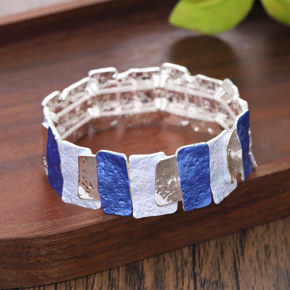 Fashion Geometric Elastic Strand Bracelet for Women Accessories New Trendy Alloy Gold Color Bangle Daily Party Prom Jewelry Gift