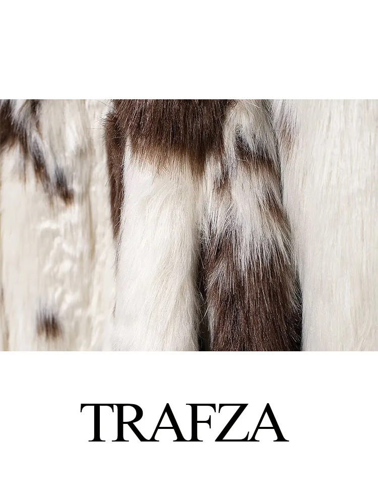 TRAFZA 2024 Woman Warm Thick Casual Animal Print Faux Fur Long Coats Women Winter Long Sleeve Lapel Single Breasted Jackets