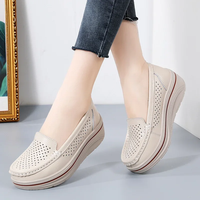 Spring Autumn Women Flats Platform Loafers Ladies Leather Comfort Wedge Moccasins Orthopedic Slip On Casual Shoe plus sizes