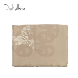 Diphylleia H Style Beige Horse Geometry Chains Sofa Throw Modern Medieval Luxury Atmosphere Decorative Blanket For Hotels Villas