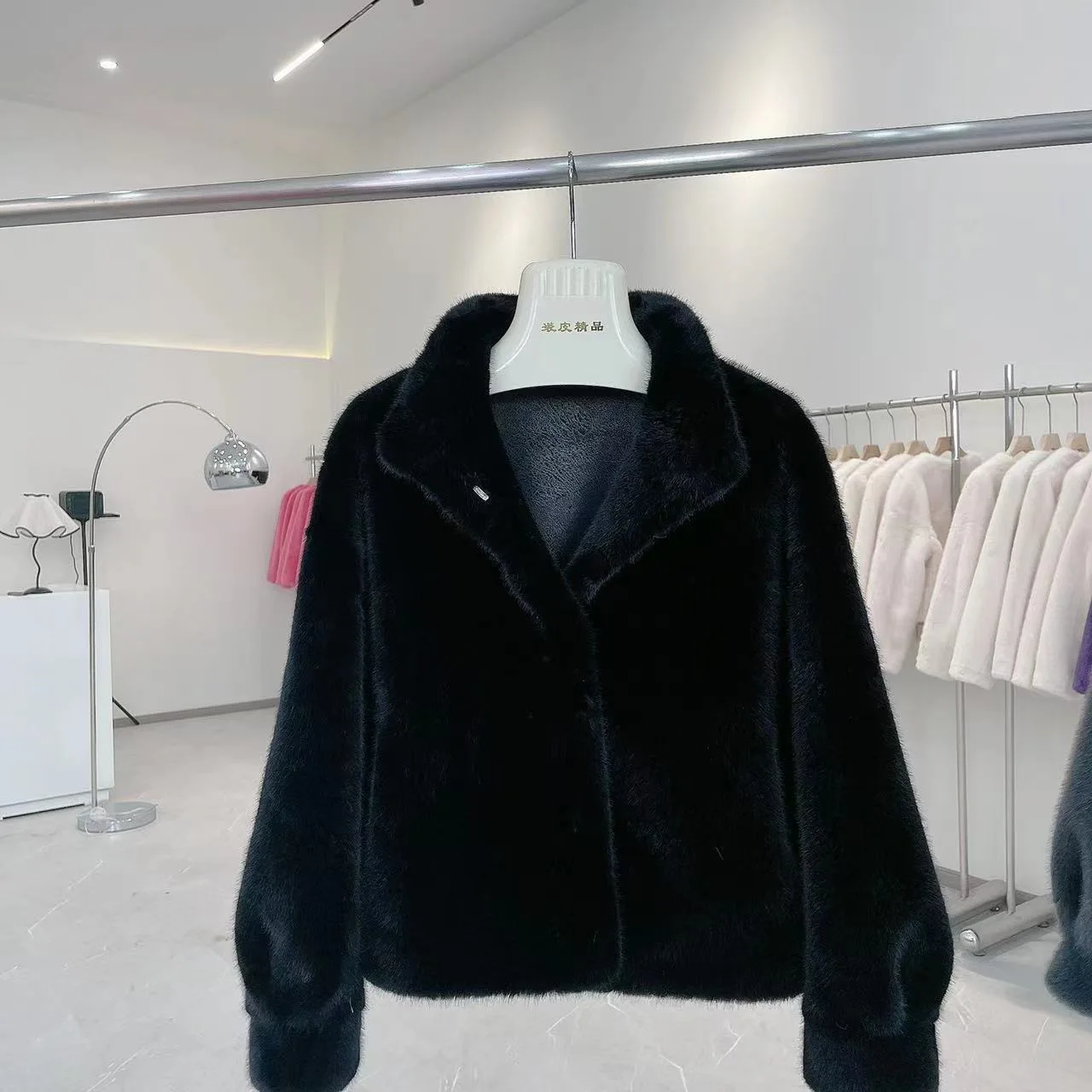 Imitation Mink Fur Coat for Women, Integrated Short Environmentally Friendly Fur Insulation Winter spring autumn 2024 new