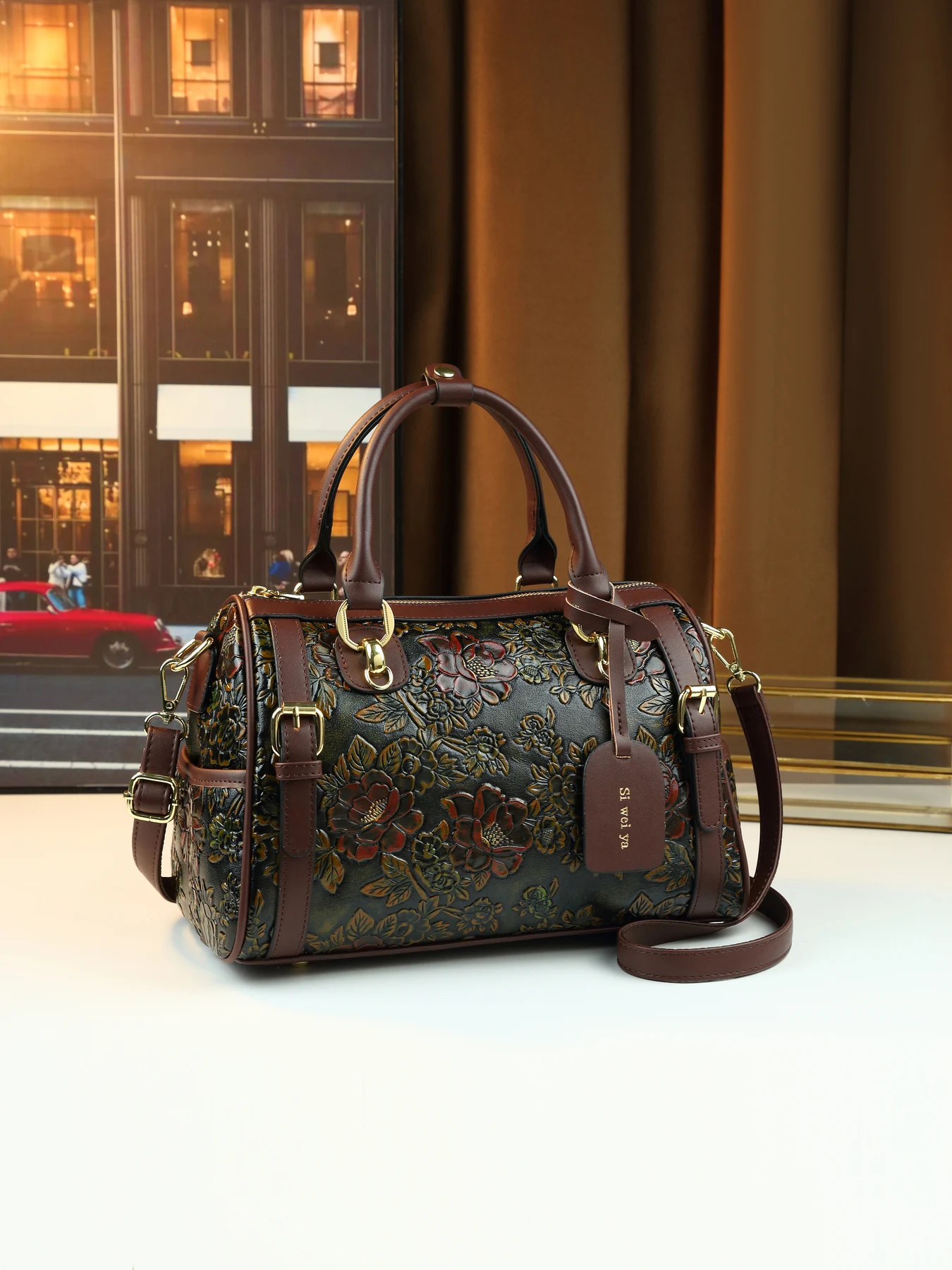 

2025 spring and summer new women's bag retro flower large-capacity portable pillow bag