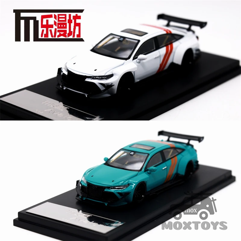 

LeManFang LMF 1:64 COROLLA Diecast Model Car