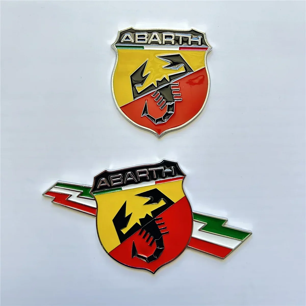 Stiker mobil 3D lencana sisi otomatis lencana bagasi Decal untuk Fiat Abarth 500 124 125 595 Punto Bravo Scorpion aksesoris Styling