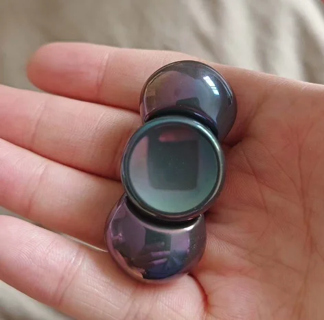 

Used EDC X Flat Egg Zirconium Color material EDC decompression toy