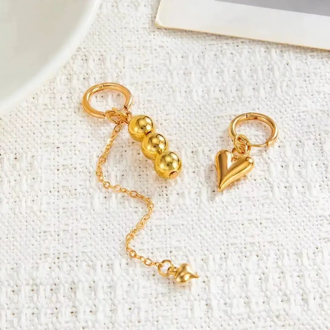 

PuRui Creative Unique Asymmetrical Peach Heart CCB Beaded Pendant Ear Clip Vintage Daily Charm Earring for Women Fashion Jewelry