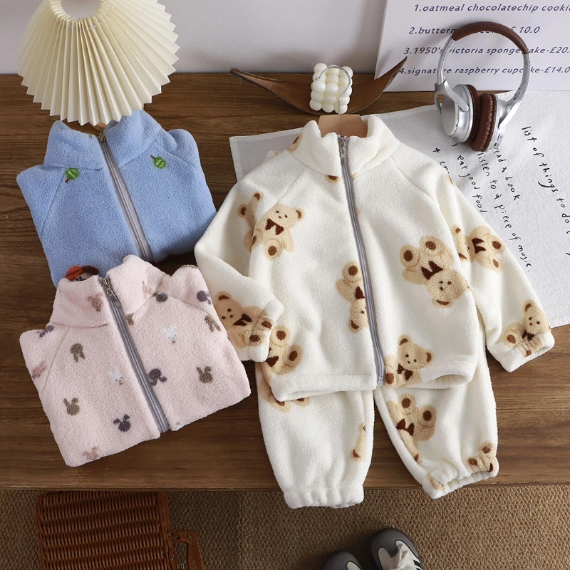 

2025 Winter New Children's Plush Thickened Cute Animal Pattern Polar Fleece Coat and Pants Two Piece Set