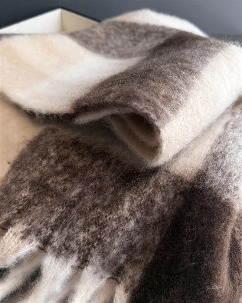 Warmer Dicker Winterschal für Damen, Mohair, Kariert, Weicher Quastenschal, Pashmina, Großer Halsdecken-Schal – Detail 16