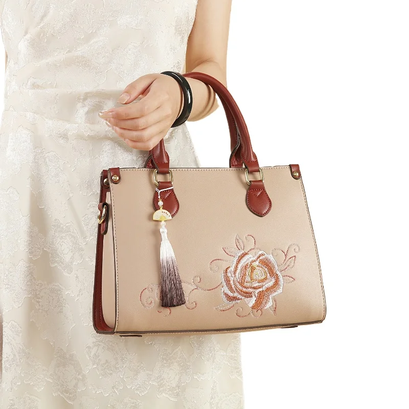 

Embroidered Handbag for Mothers, New Large-capacity Crossbody Bag for Women.